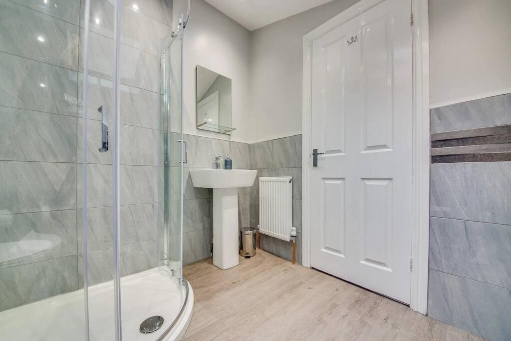 Villa Brighton Terrace - Elegant 4 Bed Walkly Exterior foto